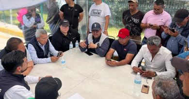 Gobierno de Cuautitlán Izcalli responde a manifestantes: Mesa de diálogo logra acuerdos tras protesta en caseta de Tepotzotlán / @daniel_ser @GobIzcalli >>>