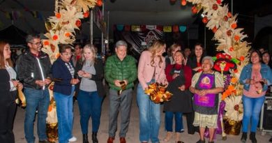 Sergio Luna encabeza el inicio del Festival Calaveras y Muertitos; en Tultepec, «Honramos con Alegría lo que Amamos» / @delfinagomeza @Edomex Sergio Luna encabeza el inicio del Festival Calaveras y Muertitos; en Tultepec, «Honramos con Alegría lo que Amamos» / @delfinagomeza @Edomex