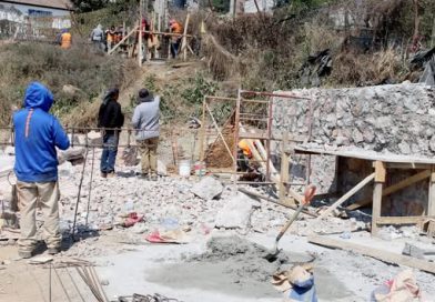 Ana Castro reafirma su compromiso con la juventud de Tultitlán al iniciar la construcción de la barda perimetral en la Preparatoria No. 296 / @25_27Tultitlan >>>