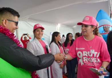 Salud estatal atiende a más de 12 mil mujeres en jornada de detección de cáncer de mama / @delfinagomeza @Edomex