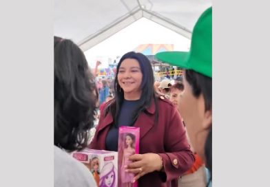 Ana Castro Fernández consolida su cercanía con la ciudadanía de Tultitlán en una tarde de fraternidad y esperanza / @25_27Tultitlan >>>