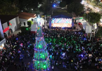 Pedro Rodríguez Villegas consolida la convivencia comunitaria tras el éxito masivo de las celebraciones de invierno en Atizapán / @Pedro_RVillegas @GobAtizapan