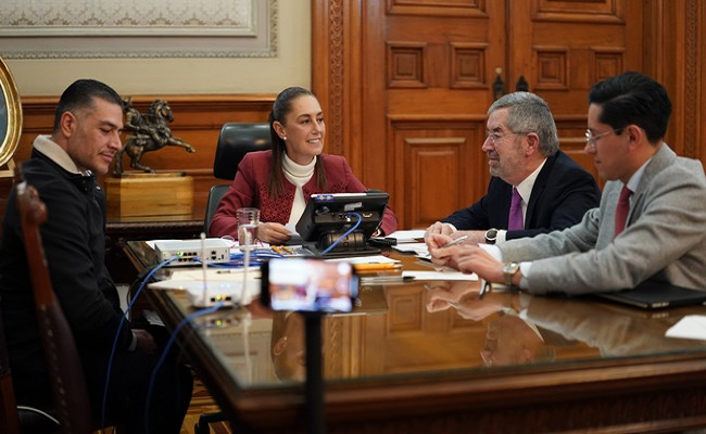 Claudia Sheinbaum ratifica ante Donald Trump la integridad territorial de México en una conversación marcada por el respeto mutuo / @Claudiashein @GobiernoMX >>>