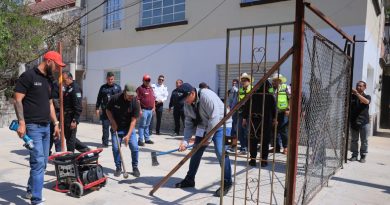 Azucena Cisneros Coss cumple con los habitantes de Ecatepec al retirar estructuras ilegales tras diez años de exigencia / @azucenacisneros @Ecatepec