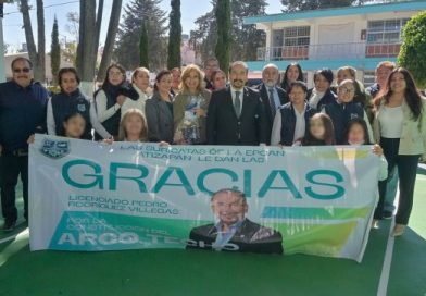 Arcotechos y aulas digitales: la apuesta de Pedro Rodríguez para desterrar la abulia académica y proteger el porvenir de la niñez atizapense  / @Pedro_RVillegas @GobAtizapan