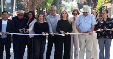 Romina Contreras Carrasco ratifica su compromiso con los huixquiluquenses al entregar una vialidad de durabilidad perenne / @RominaCDV @HuixquiGob >>>