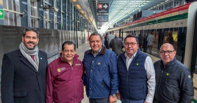 Ayuntamiento de Toluca y Gobiernos Federal y Estatal consolidan la operatividad total del Tren «El Insurgente» / @rimoba @TolucaGob >>>
