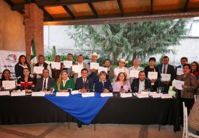 «Consolidaremos puentes de entendimiento entre instituciones»: Luz María Hernández asiste a Encuentro de Líderes Sociales / @MorenaEdo_Mex