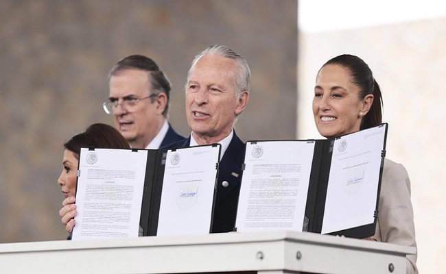 Claudia Sheinbaum anuncia medidas históricas para acelerar inversiones y fortalecer la economía nacional / @Claudiashein @GobiernoMX >>>