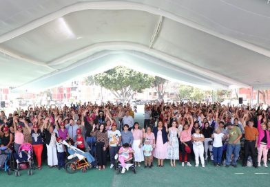 Tlalnepantla impulsa un sistema integral de cuidados con la entrega de becas “Cuidando Contigo”  / @RacielPerezC_ @Gob_Tlalne >>