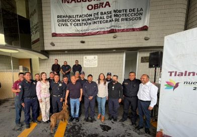 Raciel Pérez Cruz entrega renovada Estación Norte de Bomberos en Tlalnepantla / @RacielPerezC_ @Gob_Tlalne >>