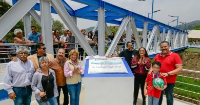 Más de 17 mil m² pavimentados y nuevo puente peatonal transforman comunidades de Atizapán  / @Pedro_RVillegas @GobAtizapan