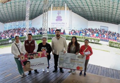 Isaac Montoya Márquez: “La educación es prioridad; estas becas son un acto trascendental”  / @isaacsolar @GobNau >>>