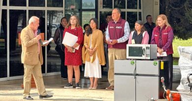 Gobierno del Estado de México entrega equipamiento a 36 unidades de la UMB para 18 000 estudiantes / @delfinagomeza @Edomex