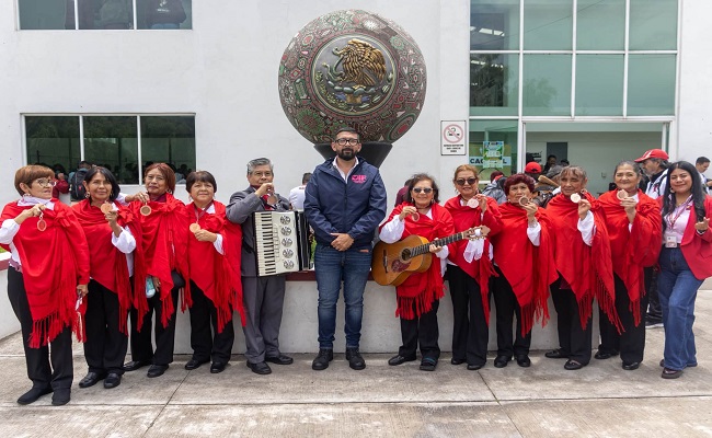 Sistema Municipal DIF Chalco celebra la participación de 42 adultos mayores en las Olimpiadas de Oro / @delfinagomeza @Edomex
