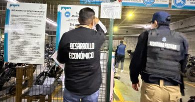 Gobierno municipal de Cuautitlán Izcalli ordena suspender el cobro por estacionamiento de motocicletas en Luna Parc / @daniel_ser @GobIzcalli >>>