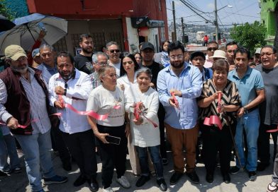 Isaac Montoya Márquez encabeza la entrega de la calle Santuario y anuncia más obras en Naucalpan  / @isaacsolar @GobNau >>>