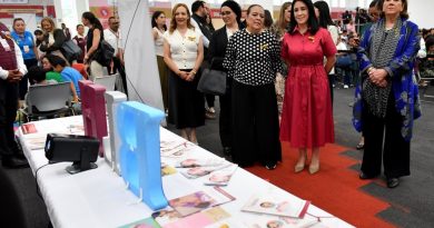 Gobierno de México y Estado de México refuerzan políticas públicas para la lactancia / @delfinagomeza @Edomex