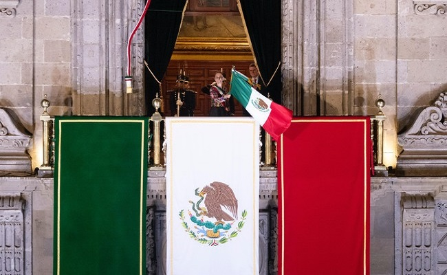 Claudia Sheinbaum Pardo encabeza un Grito que integra a las heroínas históricas y a las comunidades contemporáneas  / @Claudiashein @GobiernoMX >>>