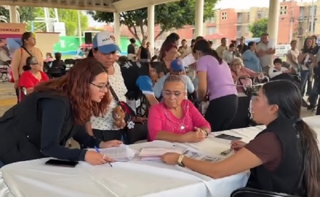 María Isabel Robledo Arvizu, presidenta del DIF Tecámac, impulsa una jornada de inclusión y bienestar para las familias / @delfinagomeza @Edomex