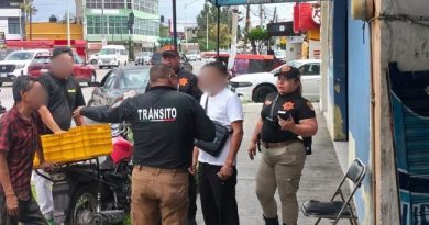 Ecatepec refuerza el ordenamiento de la vía pública; el comisario Luis Alberto Taylor González encabeza operativo para recuperar espacios con mayor proximidad  / @azucenacisneros @Ecatepec