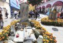 El Panteón de la Soledad cobra vida en el corazón de Toluca durante el Alfeñique / @rimoba @TolucaGob >>>