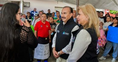 Paty Arévalo Rubio, presidenta del DIF Atizapán, acompaña al alcalde Pedro Rodríguez Villegas en el banderazo de inicio de obras en Lomas de San Miguel Norte  / @Patyarevalo_r @GobAtizapan